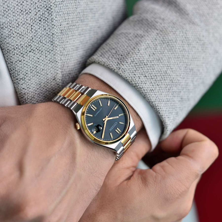 Đồng Hồ Nam Citizen Mechanical NJ0154-80H Màu Đen Vàng