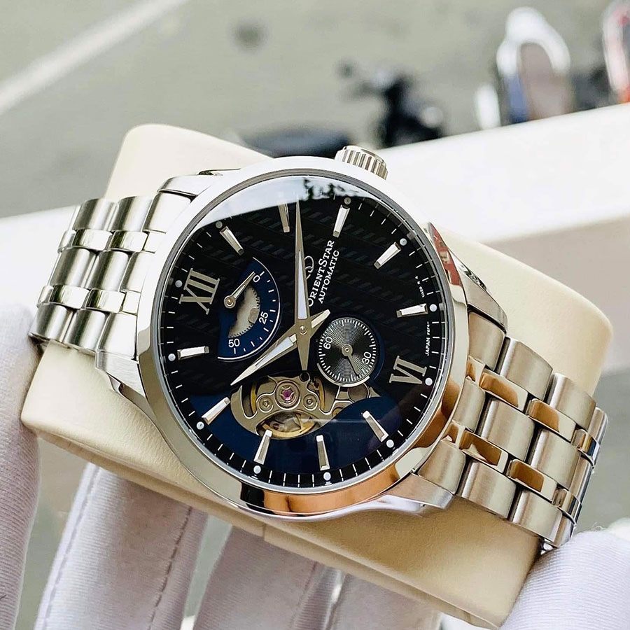 Đồng Hồ Nam Orient Star Contemporary Layered Skeleton RE-AV0B03B00B Màu Bạc Đen