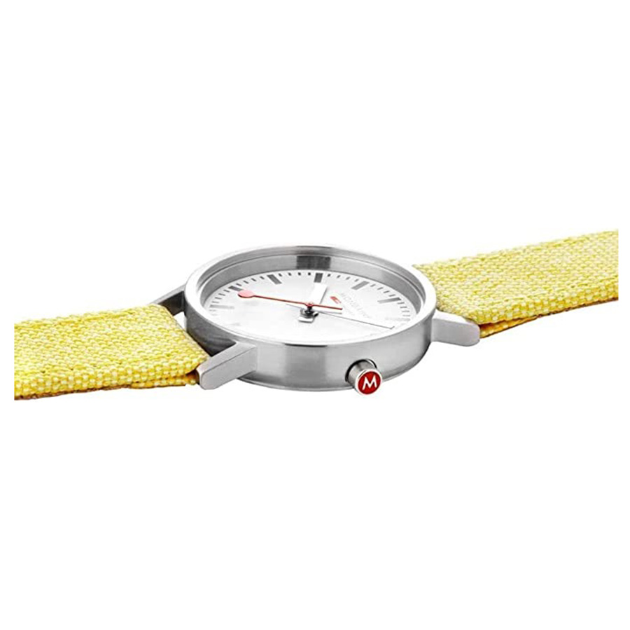 Đồng Hồ Nữ Mondaine Classic Quartz White Dial Ladies Watch A658.30323.17SBE Màu Vàng Trắng