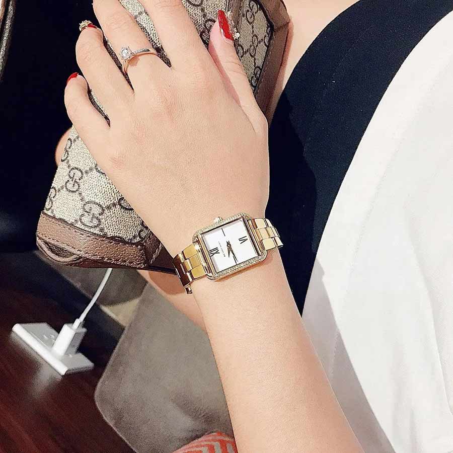 Đồng Hồ Nữ Michael Kors MK3949 24x30mm Màu Vàng