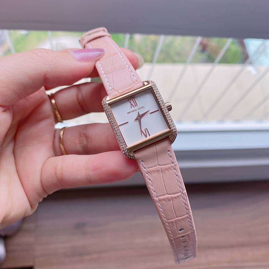 Đồng Hồ Nữ Michael Kors Lake Crocodile Watch 24mmx30mm 83081 MK2763 Màu Hồng