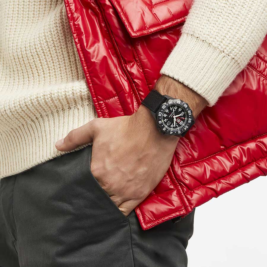 Đồng Hồ Nam Luminox F 117 Nighthawk, 44mm, Pilot Watch, 6421 Màu Đen