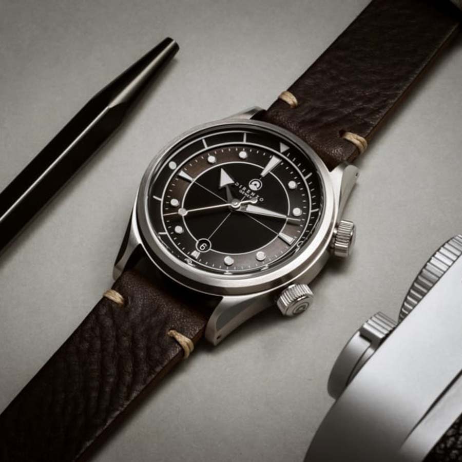 Đồng Hồ Nam Direnzo DRZ 05 SOLARIS BLACK DATE Màu Đen Bạc