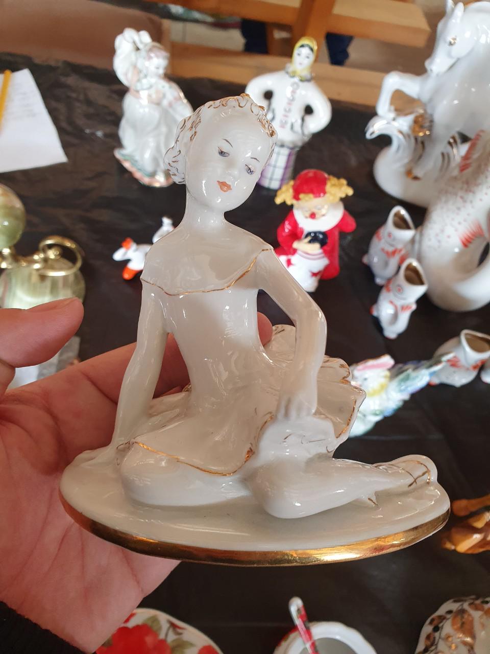 Tượng gốm sứ Liên Xô - Em bé múa Ba lê