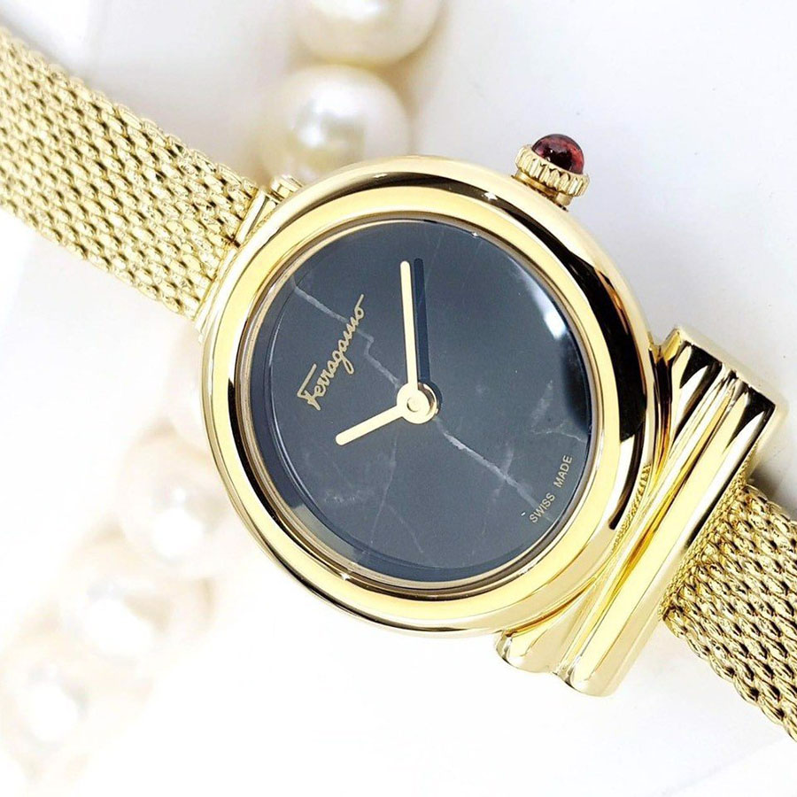 Đồng Hồ Nữ Salvatore Ferragamo Gancini Màu Vàng