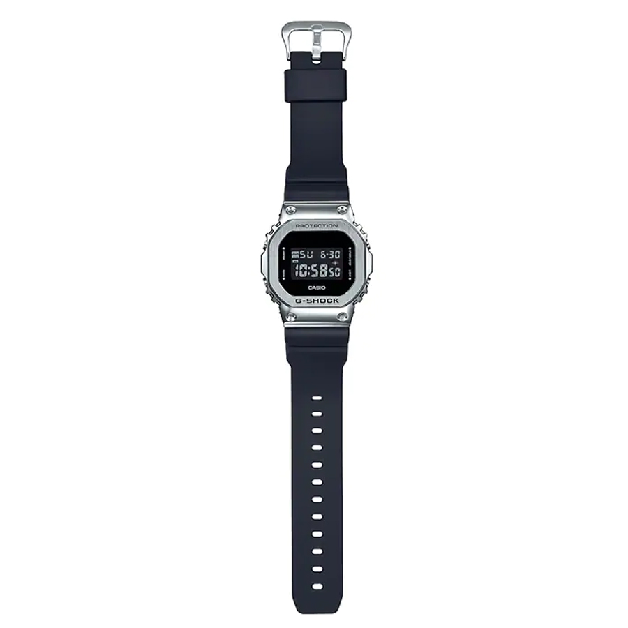 Đồng Hồ Nam Casio Metal Covered GM5600-1 Màu Đen