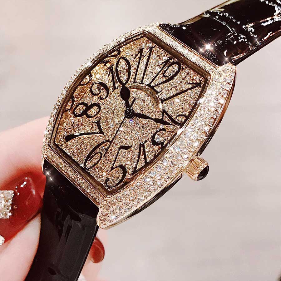 Đồng Hồ Nữ Christian Van Sant Elegant Quartz Rose Gold Dial Ladies Watch CV4822 Màu Đỏ Mận