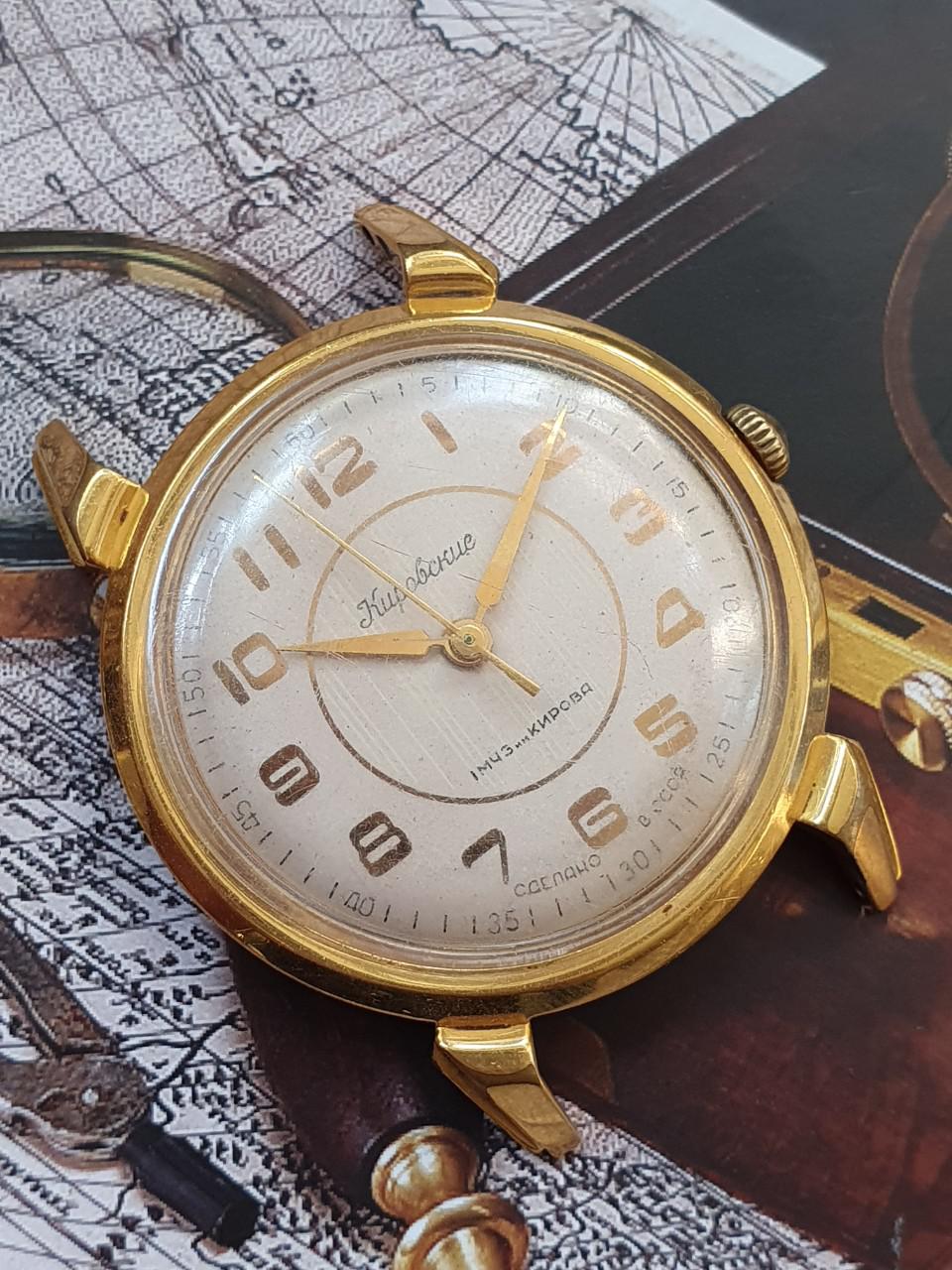 Đồng hồ Nga Kirov càng gãy 16 jewels bọc vàng