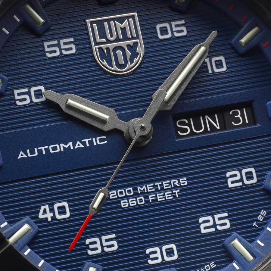 Đồng Hồ Nam Luminox Master Carbon SEAL Automatic, 45mm, Military Dive Watch 3863 Màu Xanh Đen