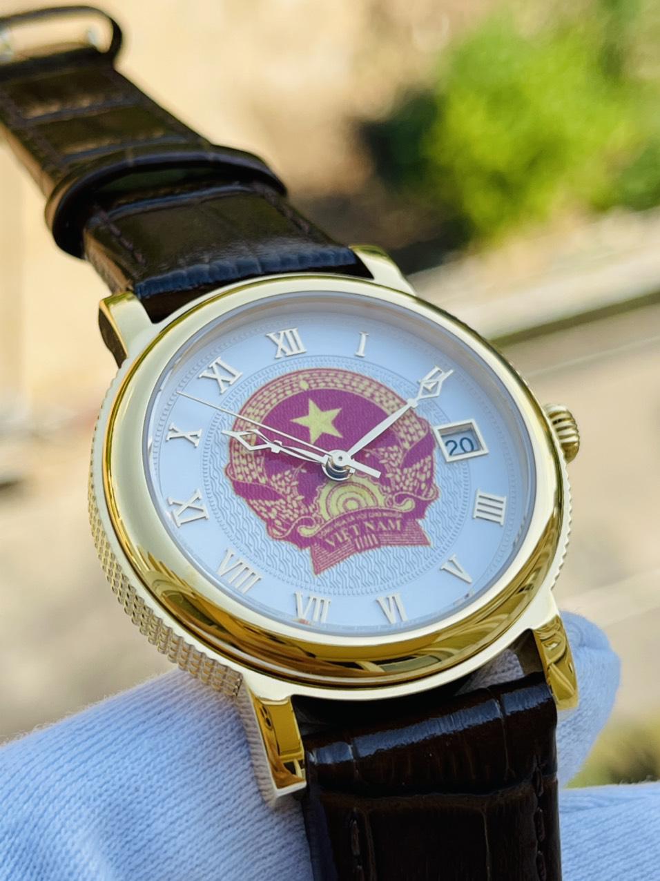 Đồng hồ Poljot bản kỷ niệm Quốc huy Việt Nam 252VN127