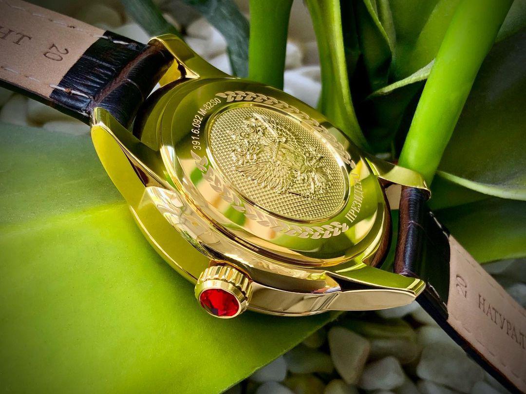 Đồng hồ automatic - Tổng thống Nga 3916092