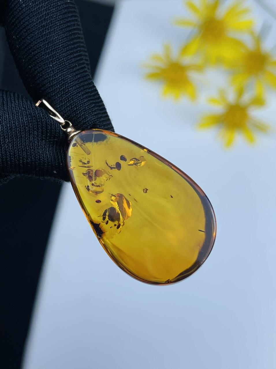 Mặt Hổ Phách Baltic tự nhiên vàng mật ong chứa tinh thể đẹp MHP120122-14