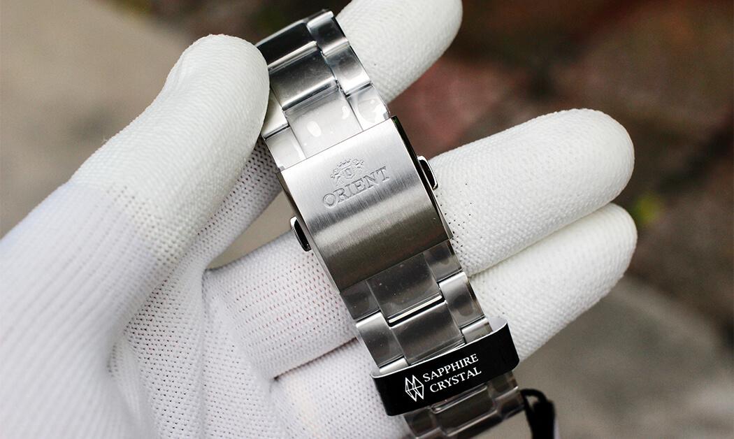 Đồng hồ Orient Small Second Open Heart RA-AR0002B10B