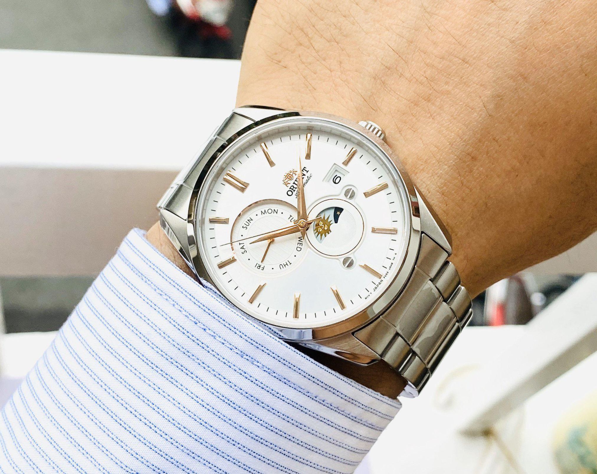Orient sun sale and moon 5