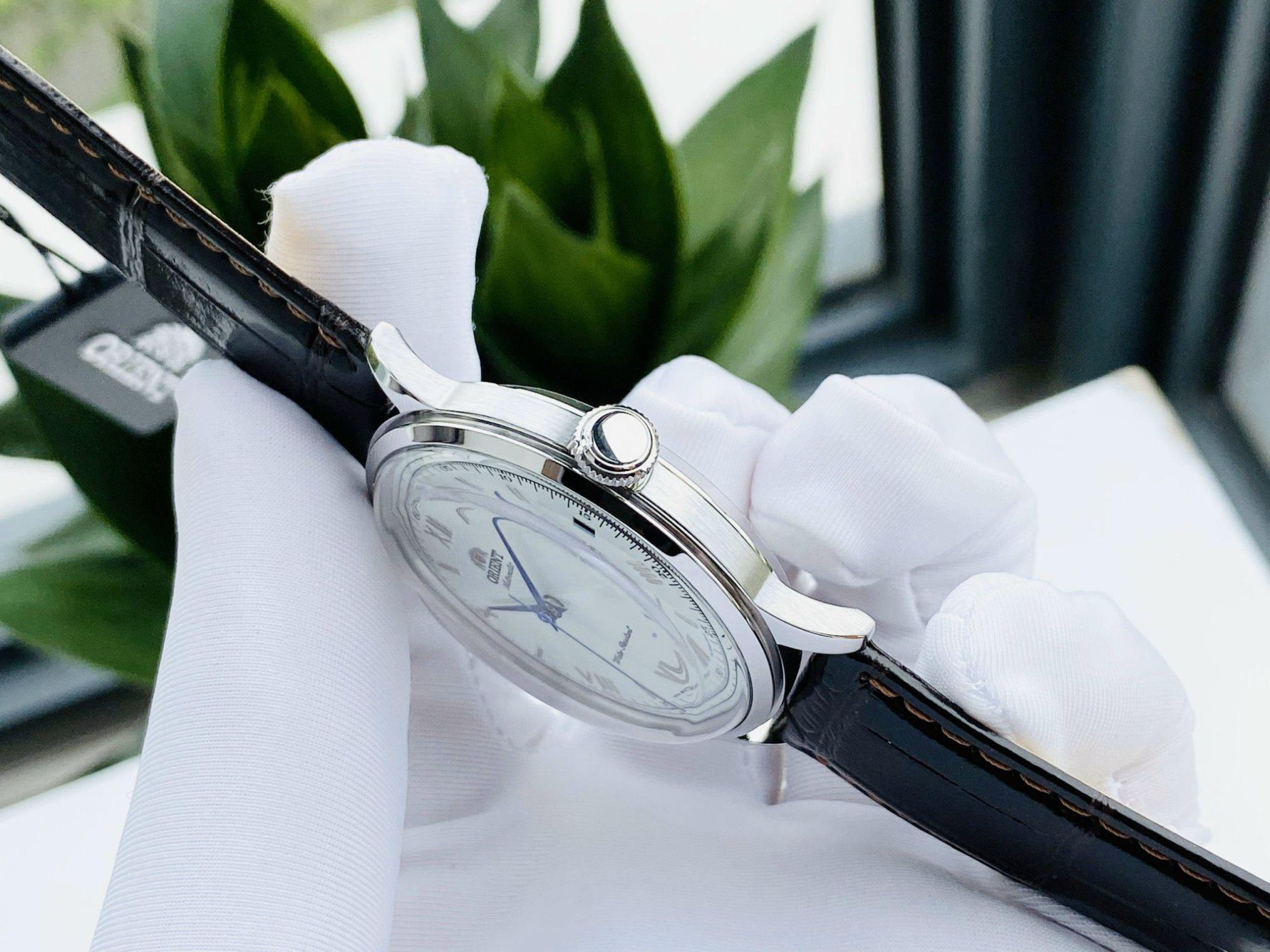 Đồng Hồ Orient Bambino FAC00009W0
