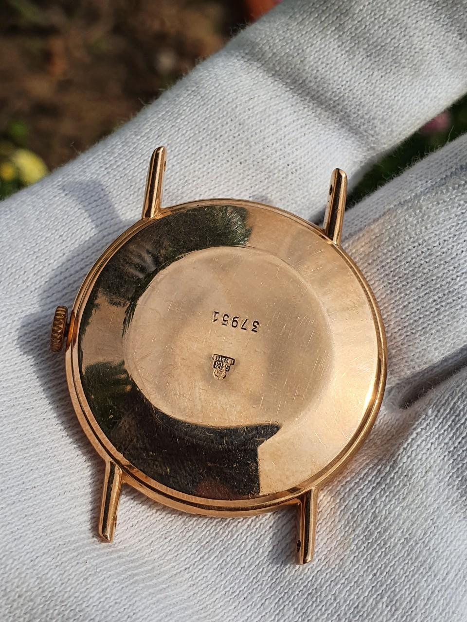Đồng hồ cổ Poljot 29 jewels automatic vàng đúc nguyên khối 583