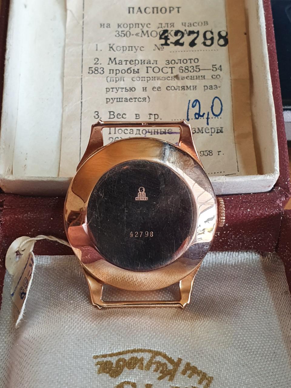 Đồng hồ Moska tiền thân Poljot vàng đúc nguyên khối full sổ hộp