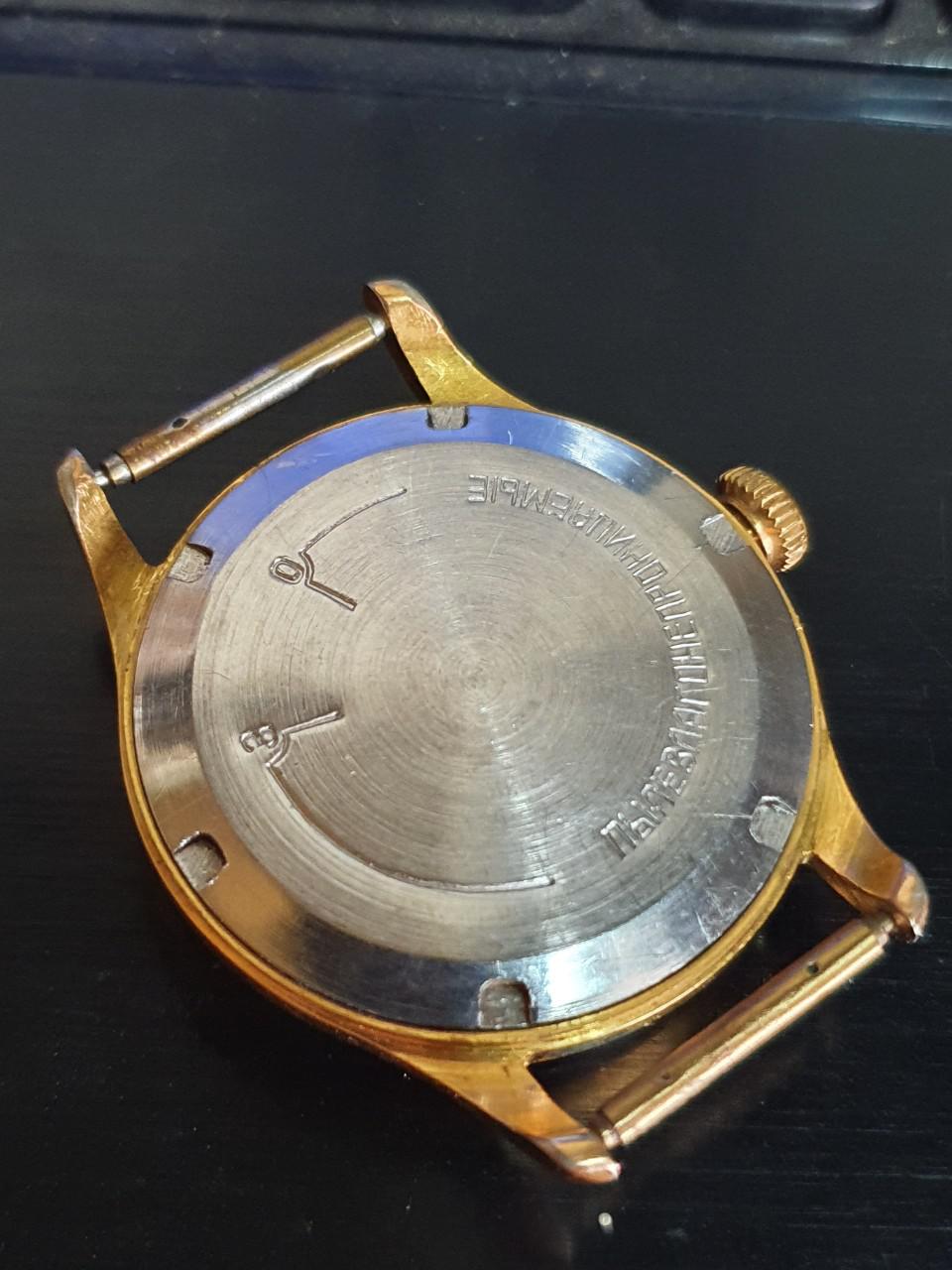 Đồng hồ Kama kim rốn