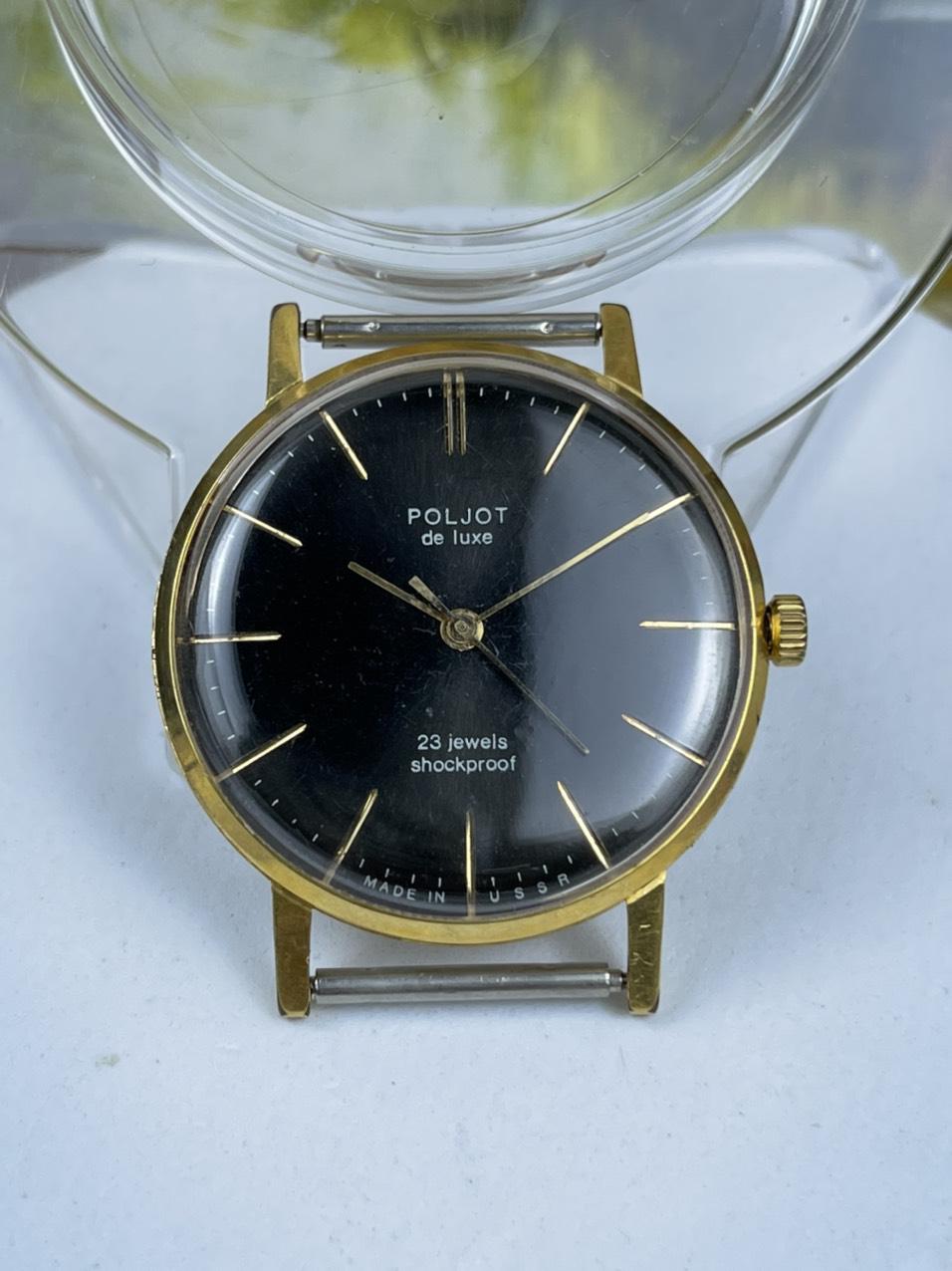 Đồng hồ Poljot 23 jewels mặt đen bao công máy vàng 2209