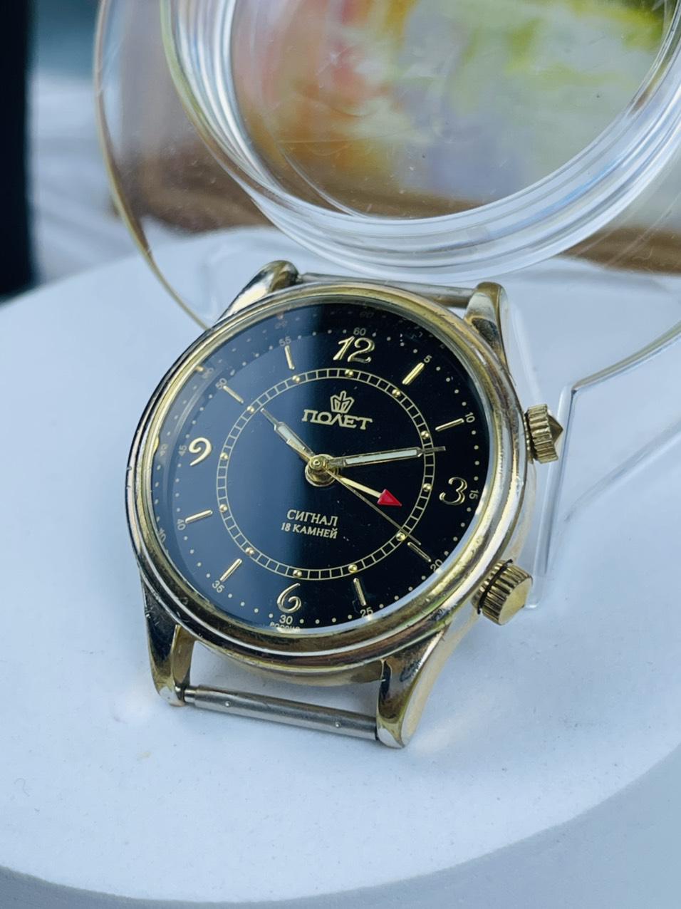 Đồng hồ Poljot chuông reo 18 chân kính mặt đen