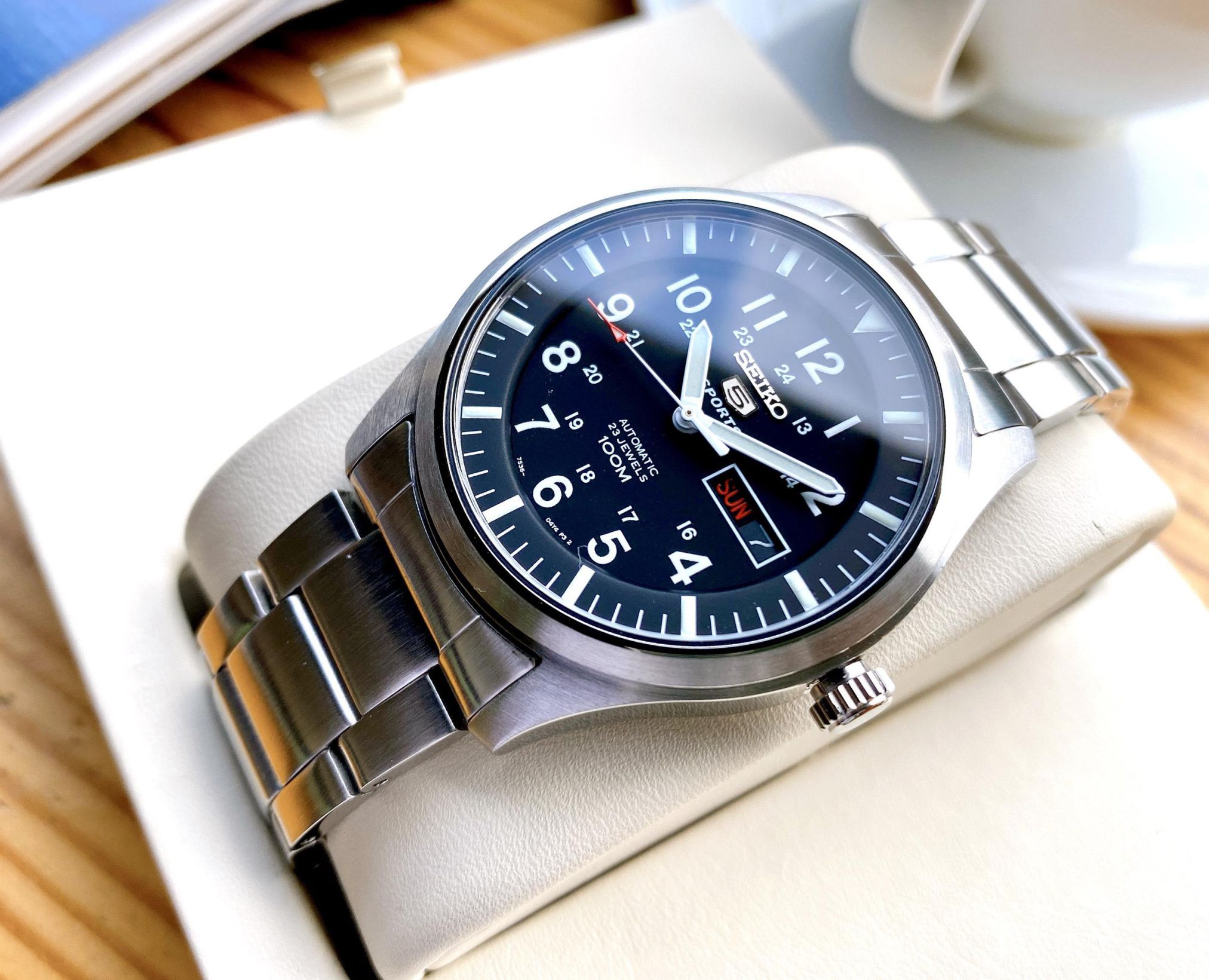 Đồng hồ Seiko Quân đội Automatic SNZG13K1