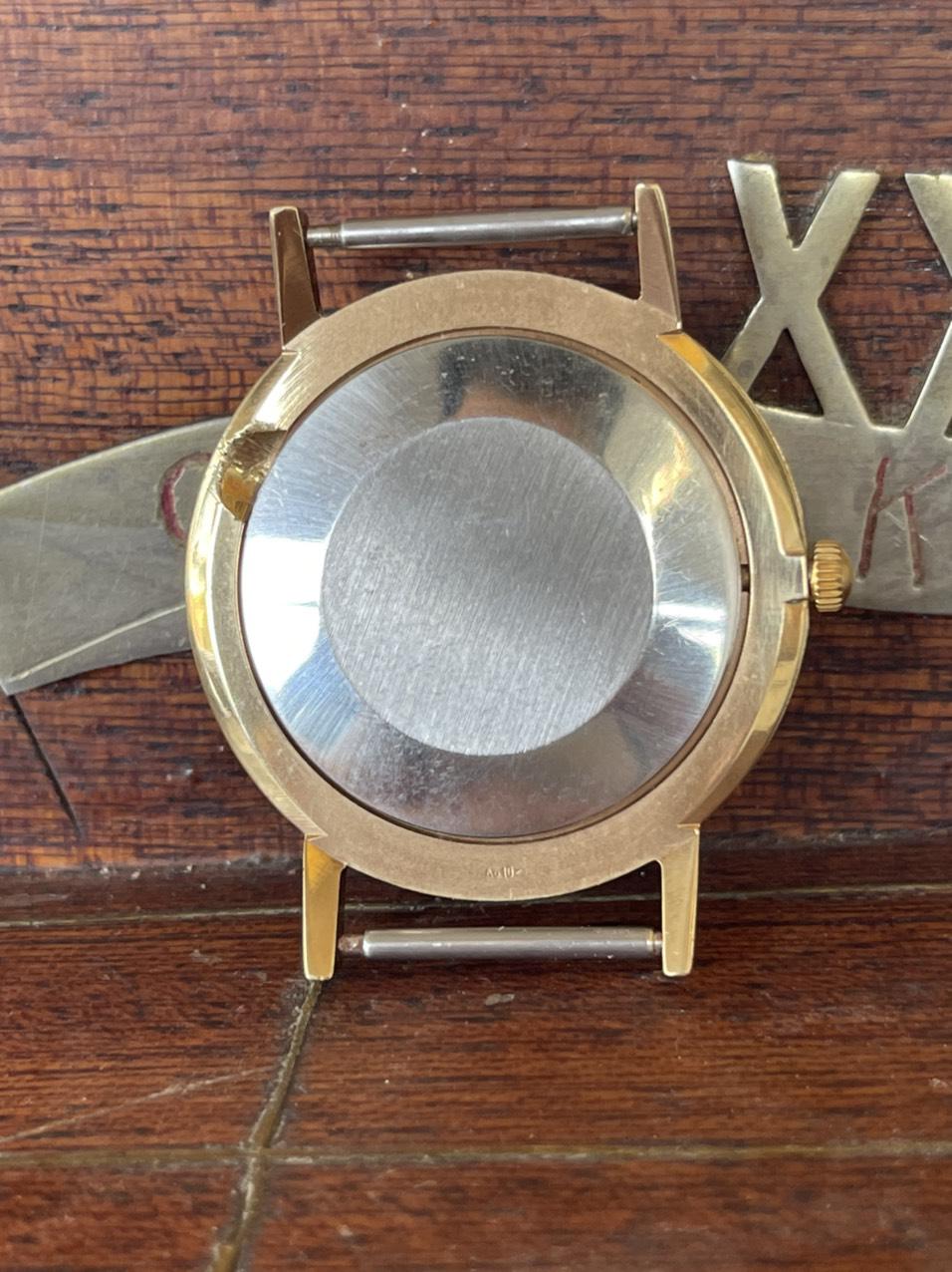 Đồng hồ luch nga  - Hàng sẵn nguyên rin nguyên bản giá tốt nhất thị trường, hoạt động ổn định