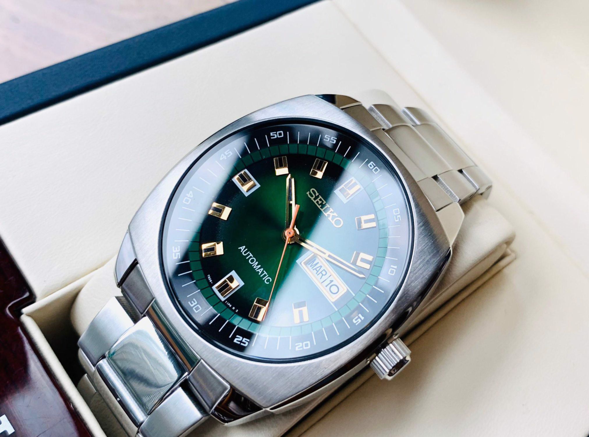 Đồng hồ SEIKO Recraft Automatic Green Dial Stainless Steel Men's Watch SNKM97