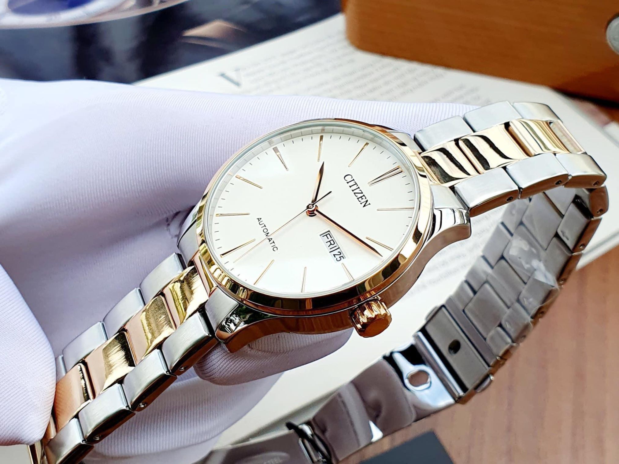 Đồng hồ CITIZEN NH8356-87A