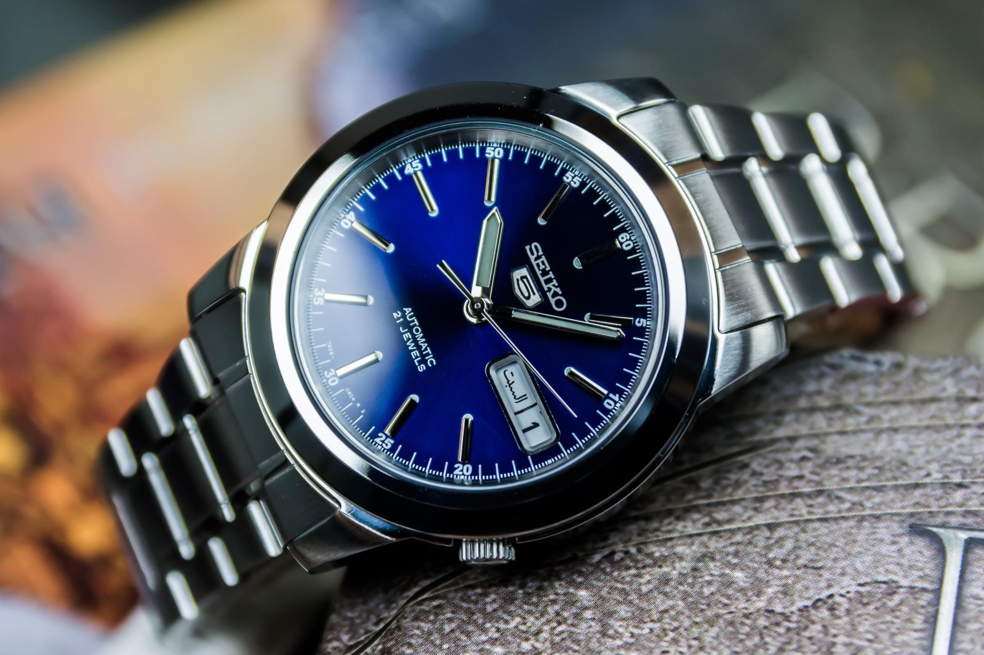 Đồng hồ SEIKO 5  AUTOMATIC SNKE51K1