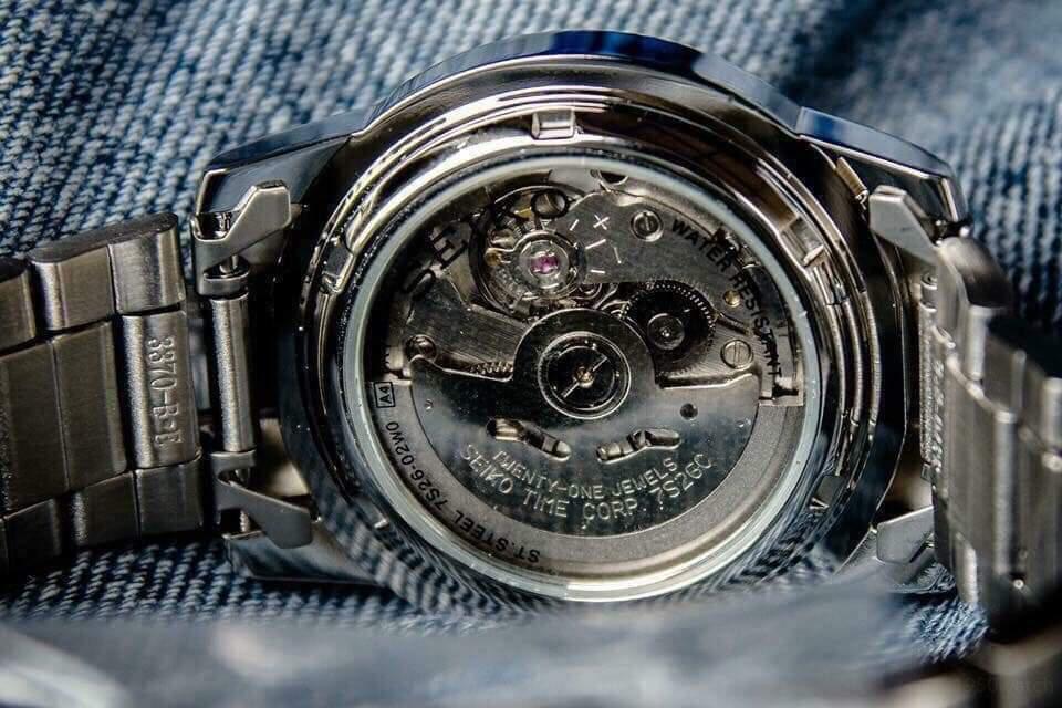 Đồng hồ SEIKO 5  AUTOMATIC SNKE51K1