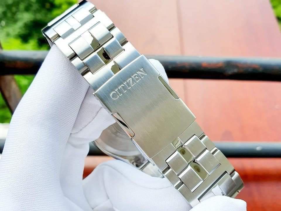Đồng hồ CITIZEN  Eco- drive CB0160-51L