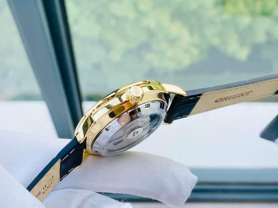 Đồng hồ Orient RA-AC0E03S10B