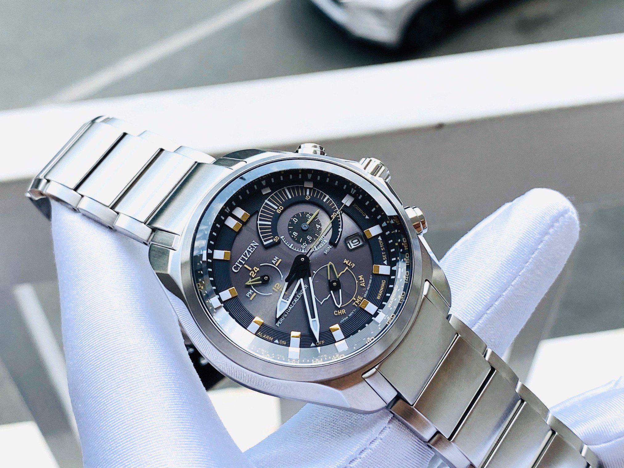 Đồng hồ Citizen BL5600-53E