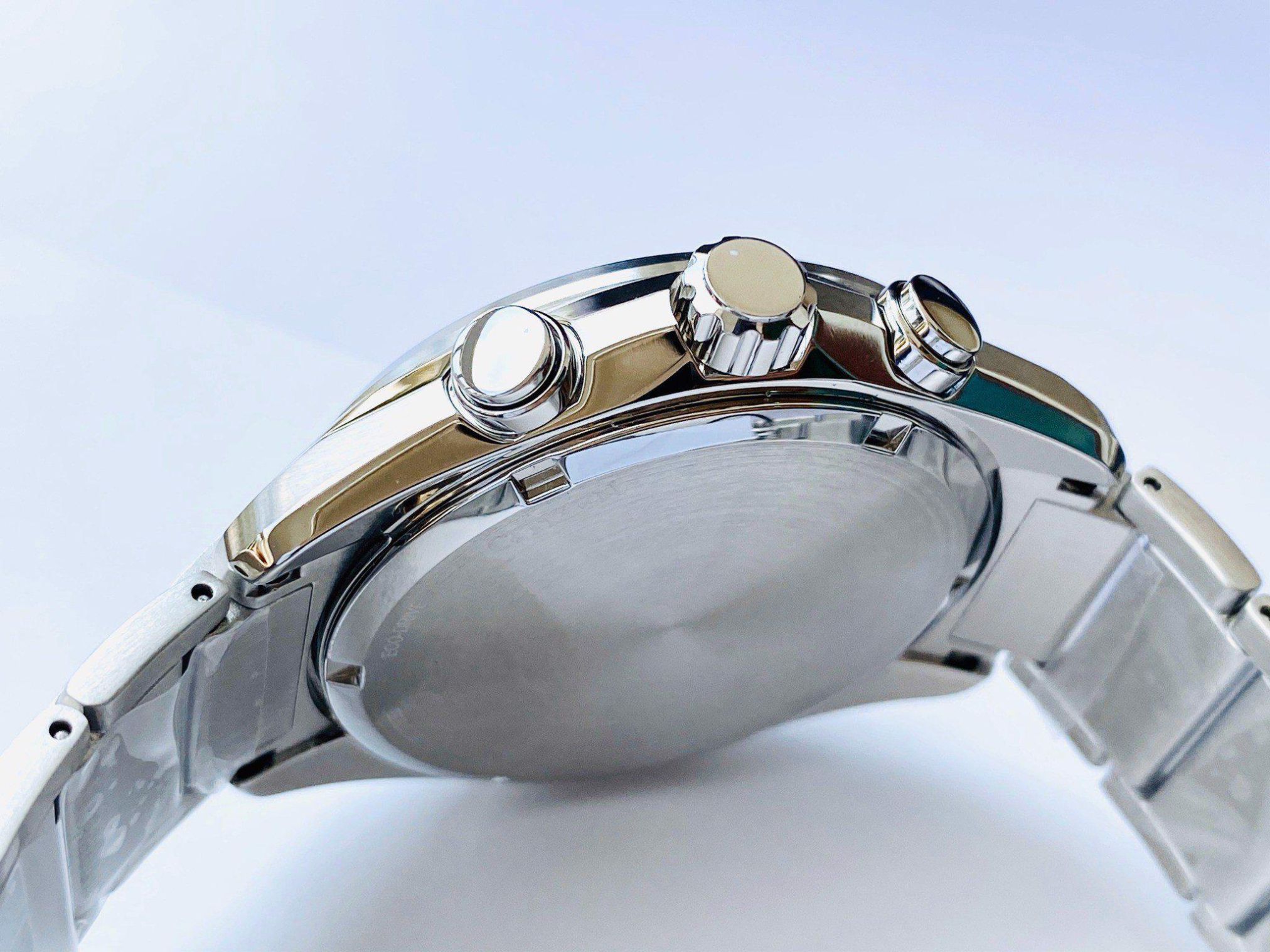 Đồng hồ Citizen BL5600-53E