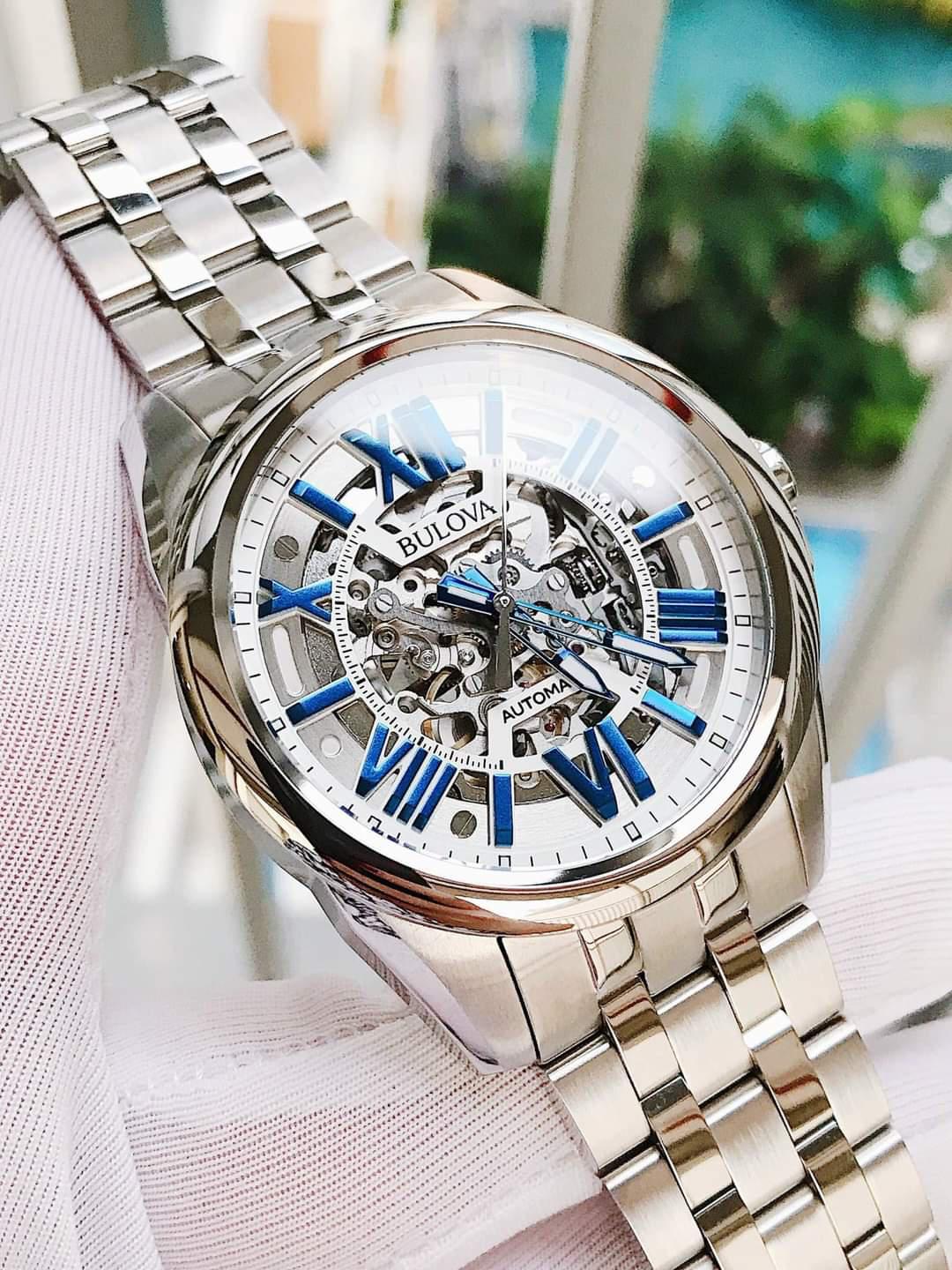 ng h Bulova Skeleton 96A187