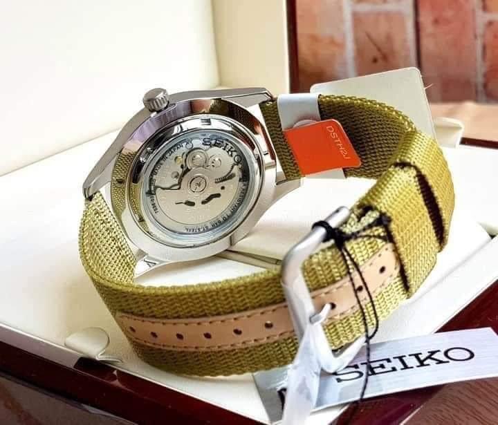 Đồng hồ Seiko SNZG07J1