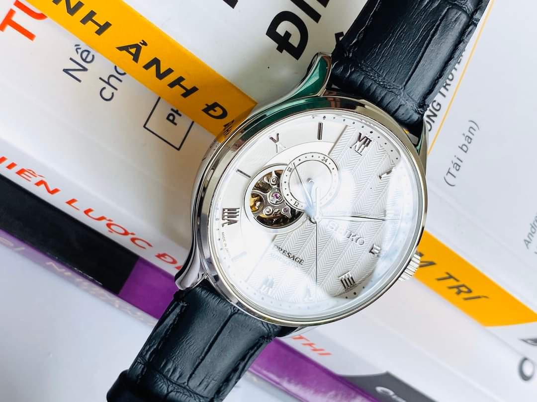 Đồng hồ Seiko Presage Open Heart  White Leather - SSA379J1