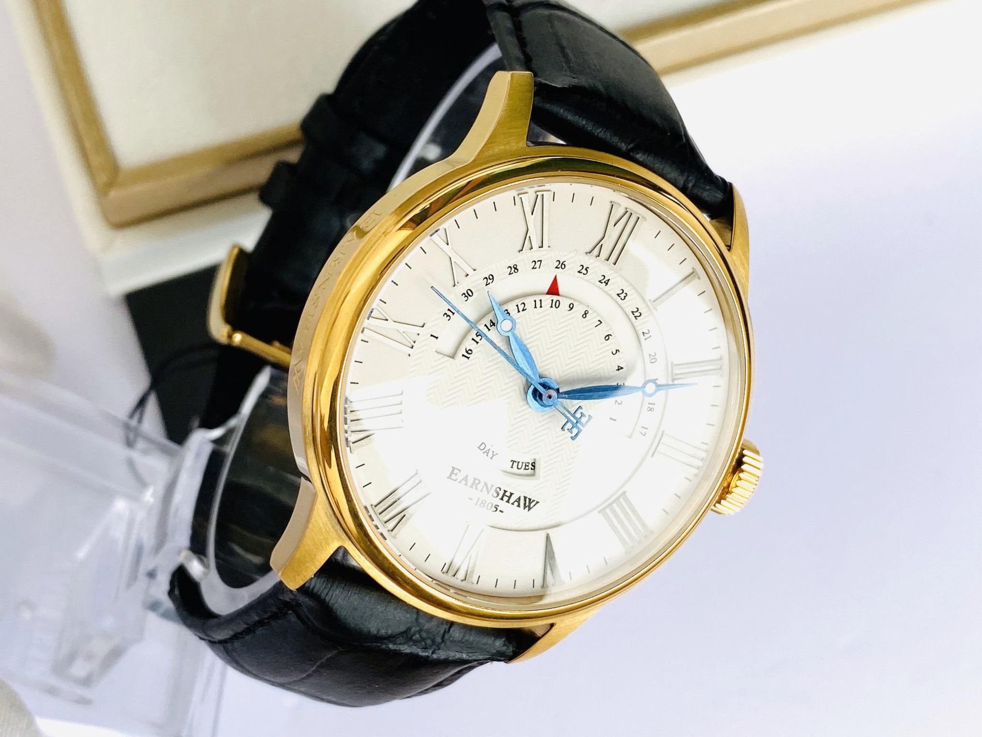 Đồng hồ nam Thomas EARNSHAW MEN WATCH CORNWALL RETROGRADE ES-8077-03