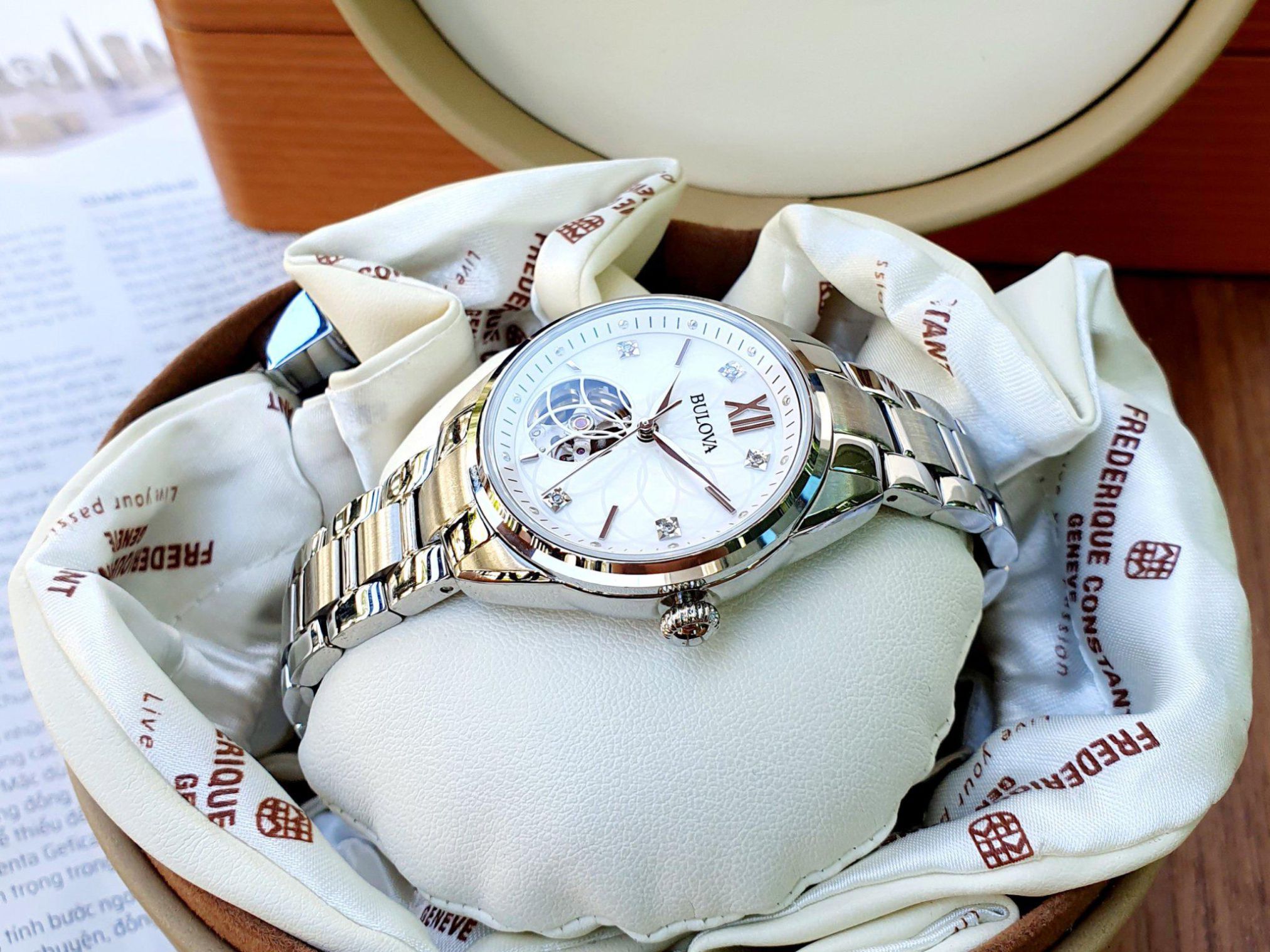 Bulova 96p181 top