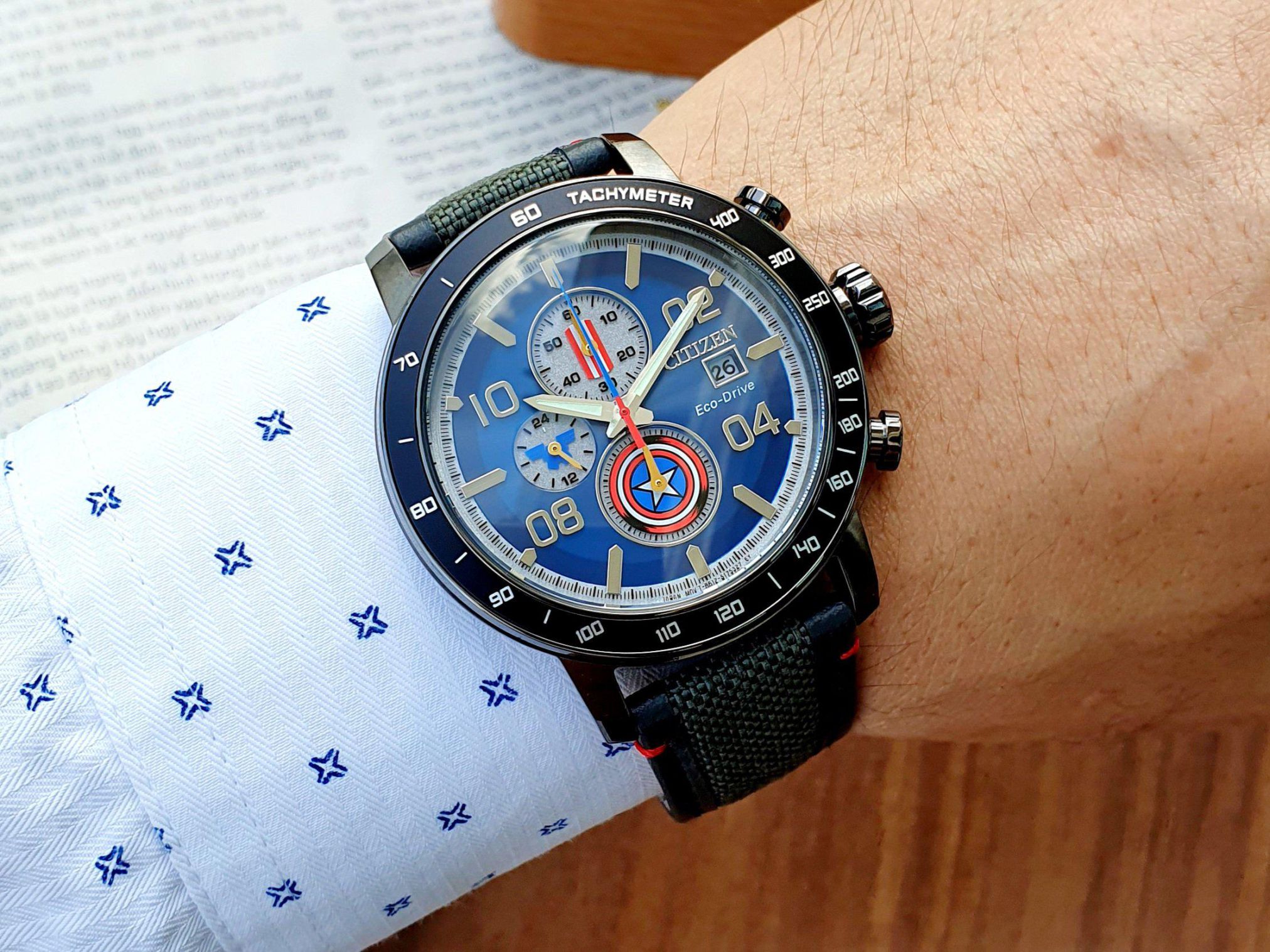 Đồng hồ Citizen Eco Drive Captain America CA0767-00W