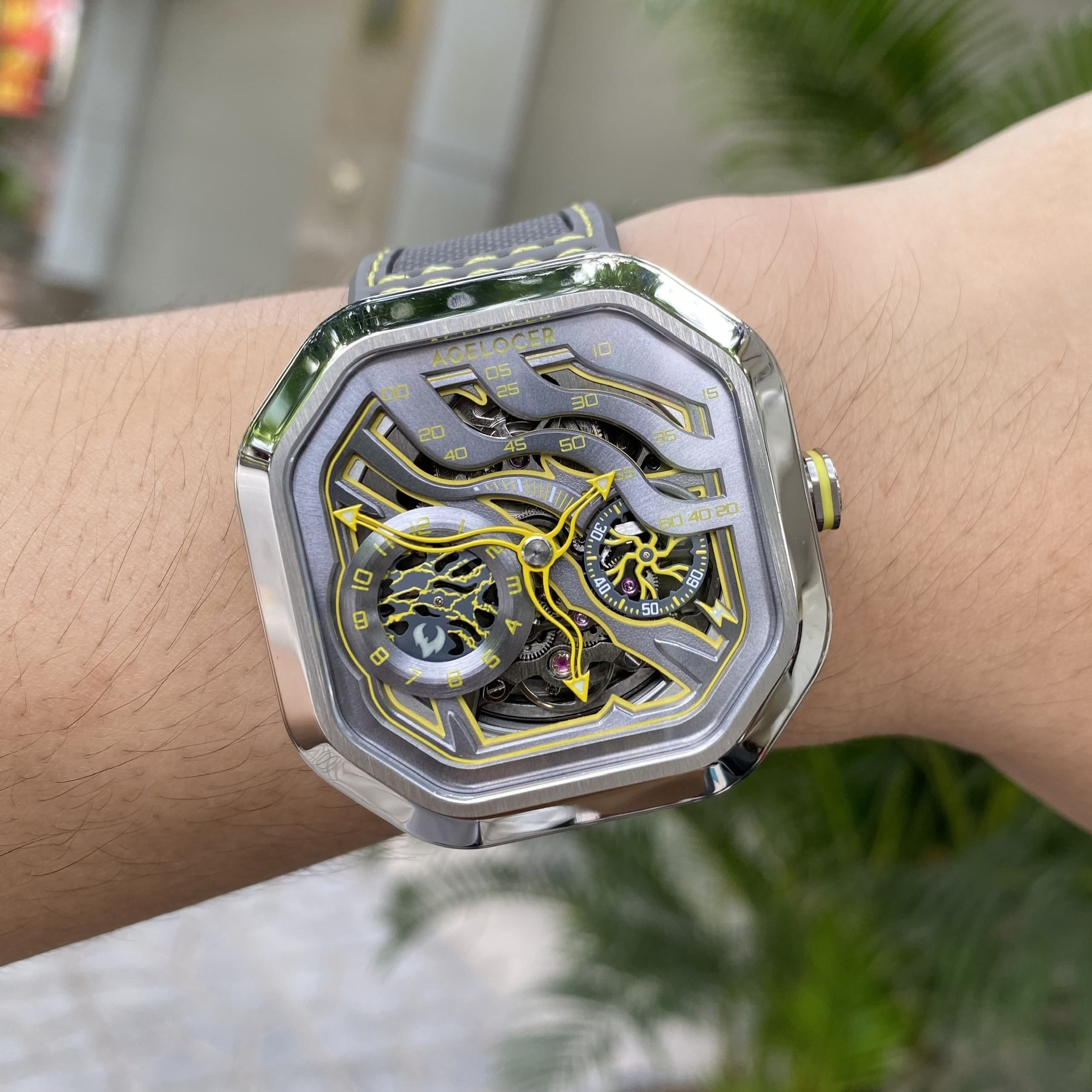 Đồng Hồ Agelocer Burning Series 5002A2