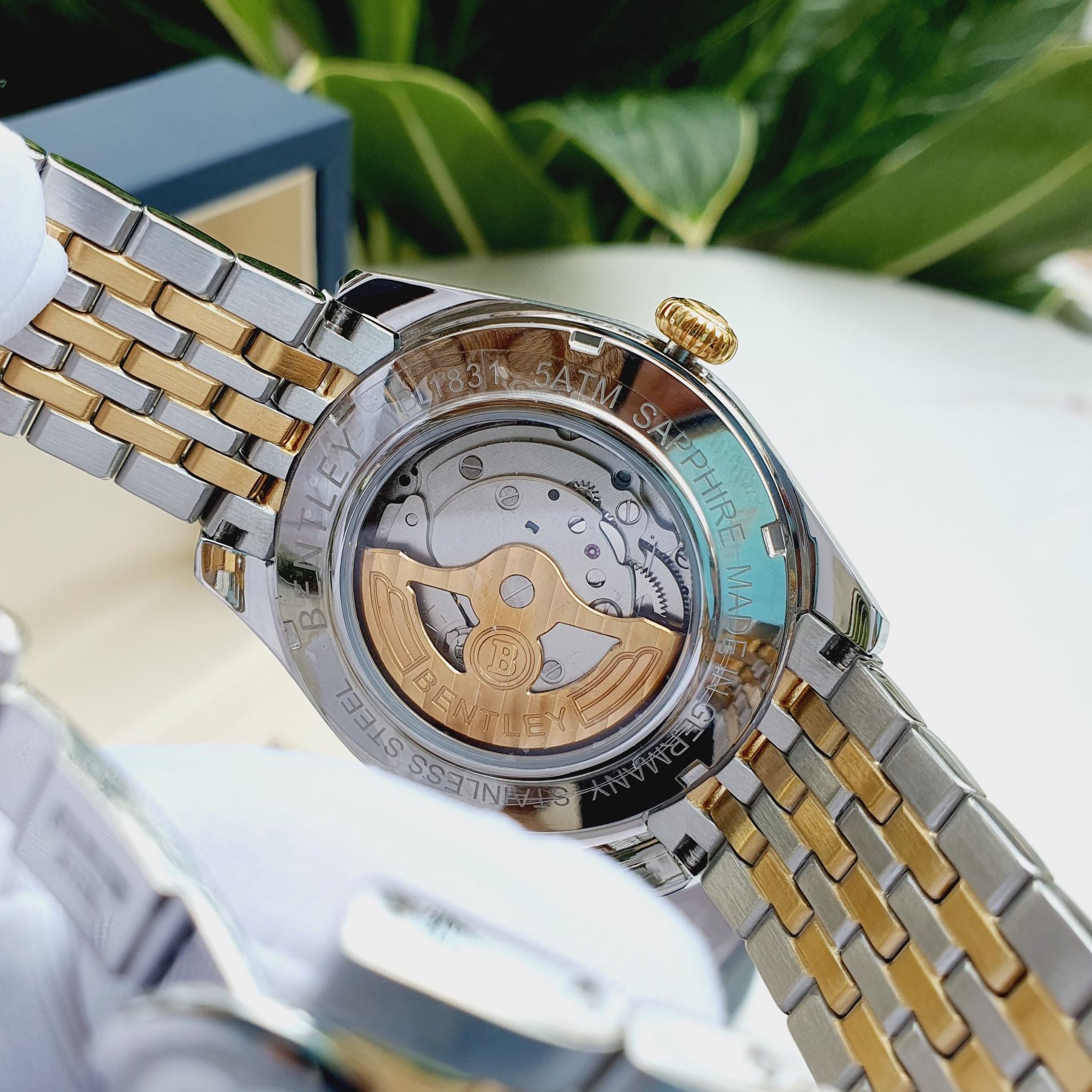 Đồng Hồ Bentley BL1831-25MKBB - Dây Kim Loại