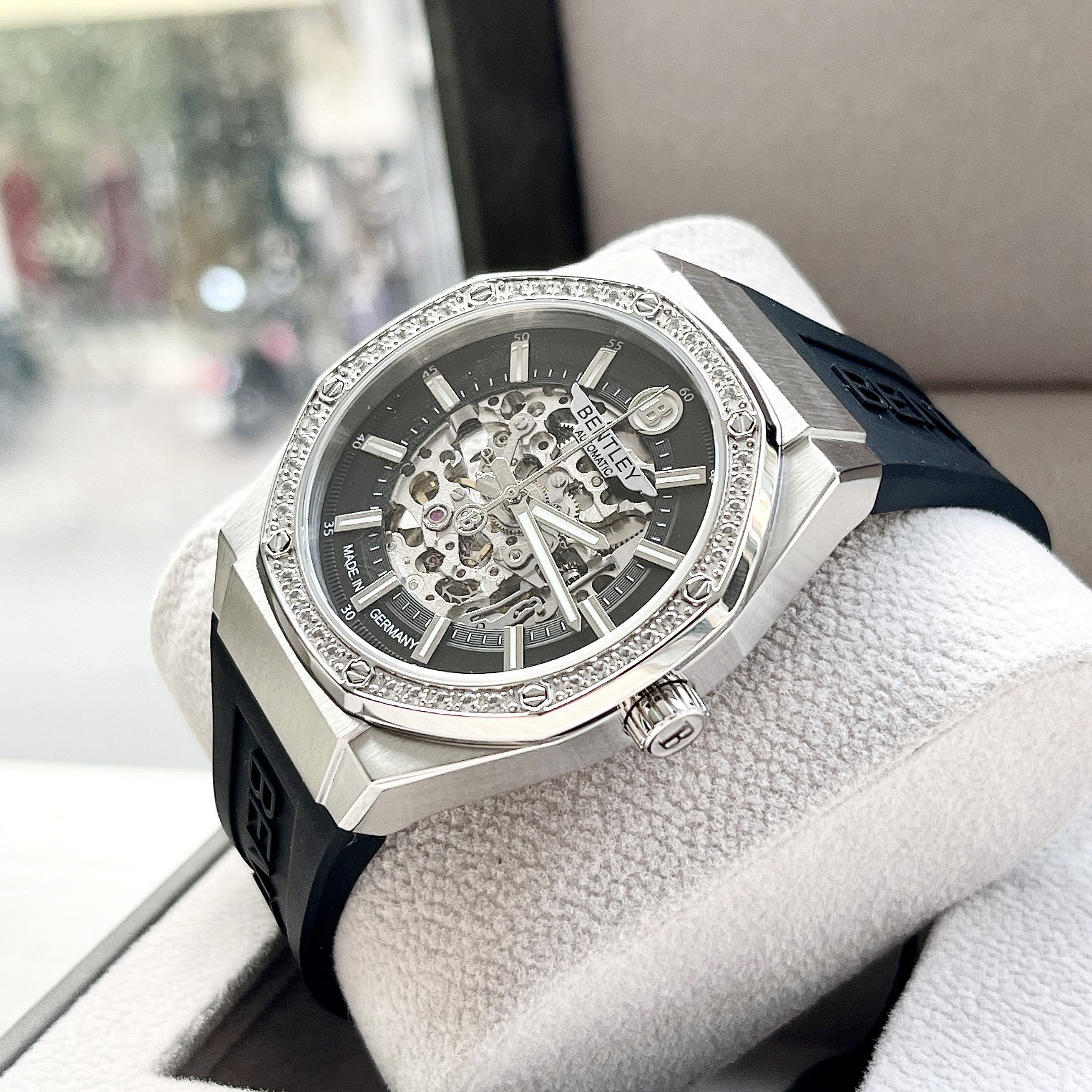 Đồng Hồ Bentley Skeleton BL2215