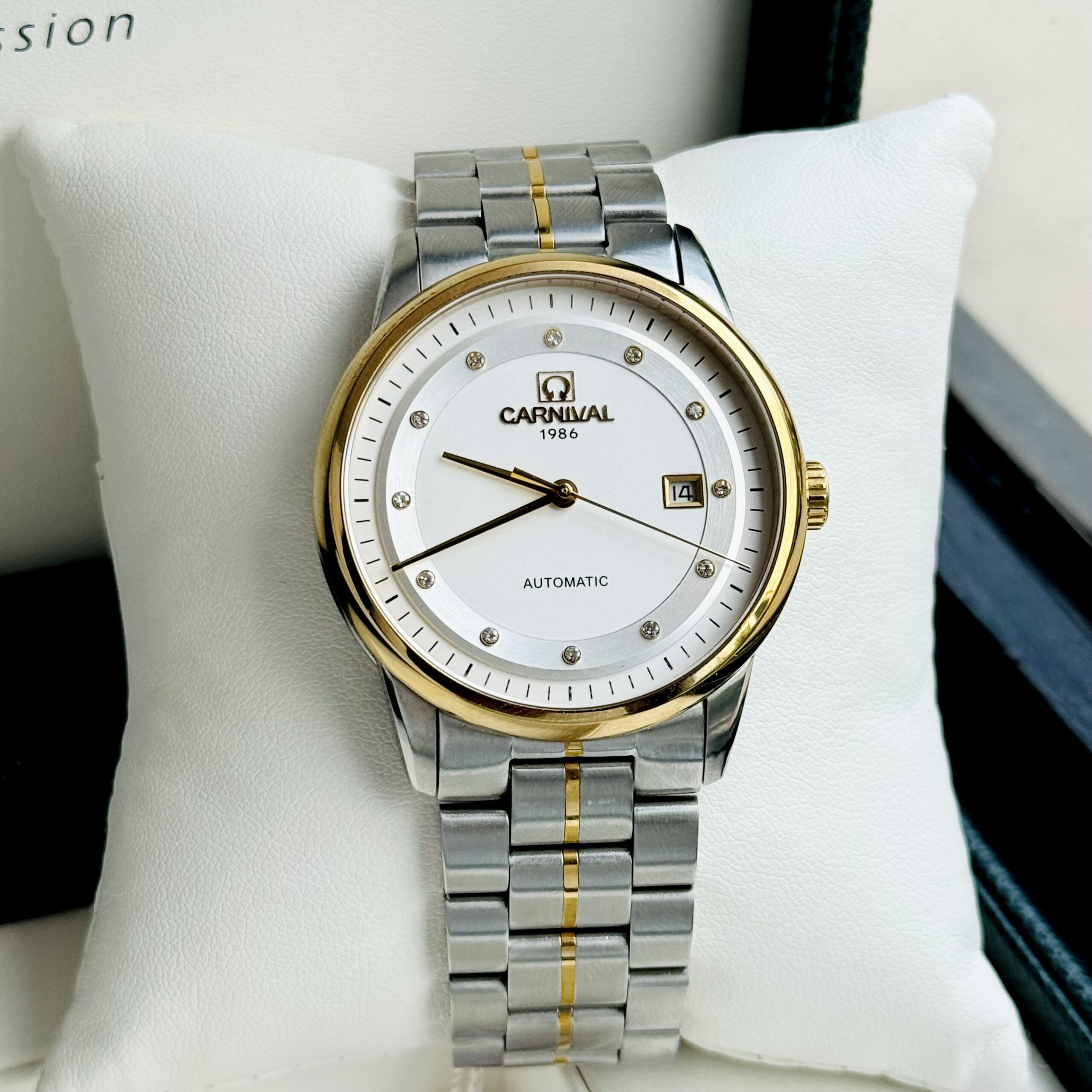 Đồng Hồ Carnival 5668G-DMVT