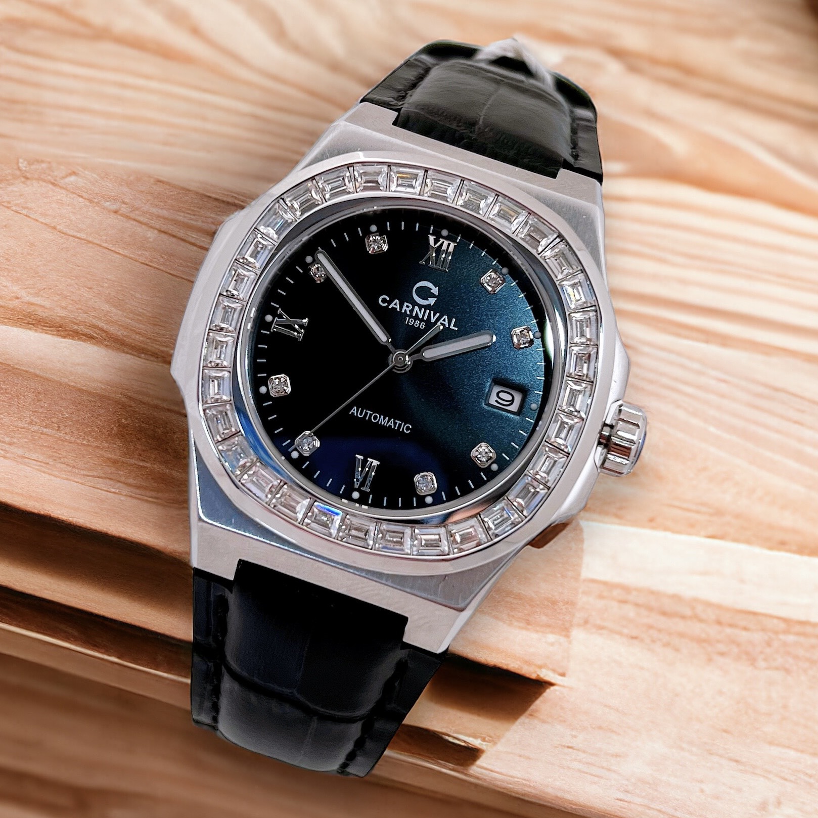 Đồng Hồ Carnival 8129G-VT-DD-D