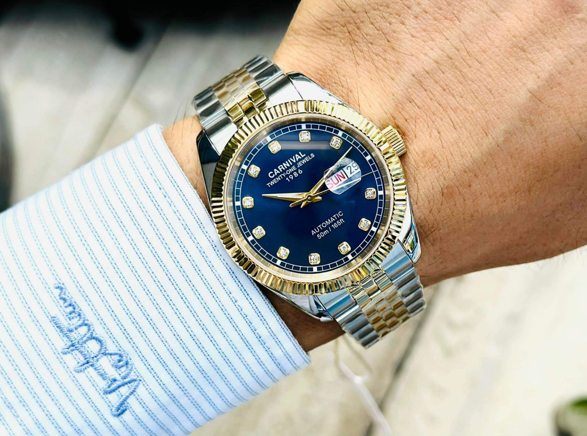 Đồng Hồ Carnival 8131G