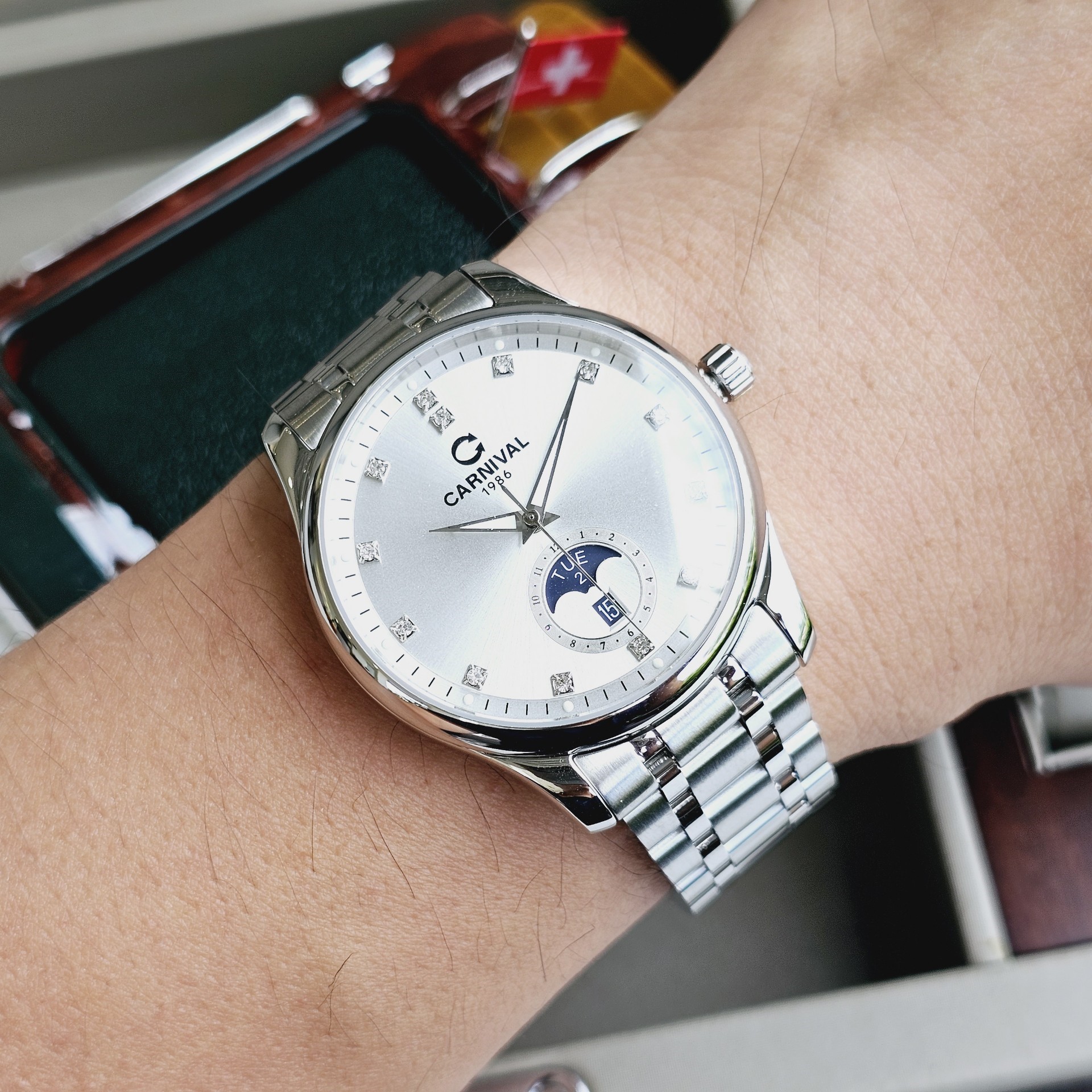Đồng Hồ Carnival Automatic 8105G-VT-T