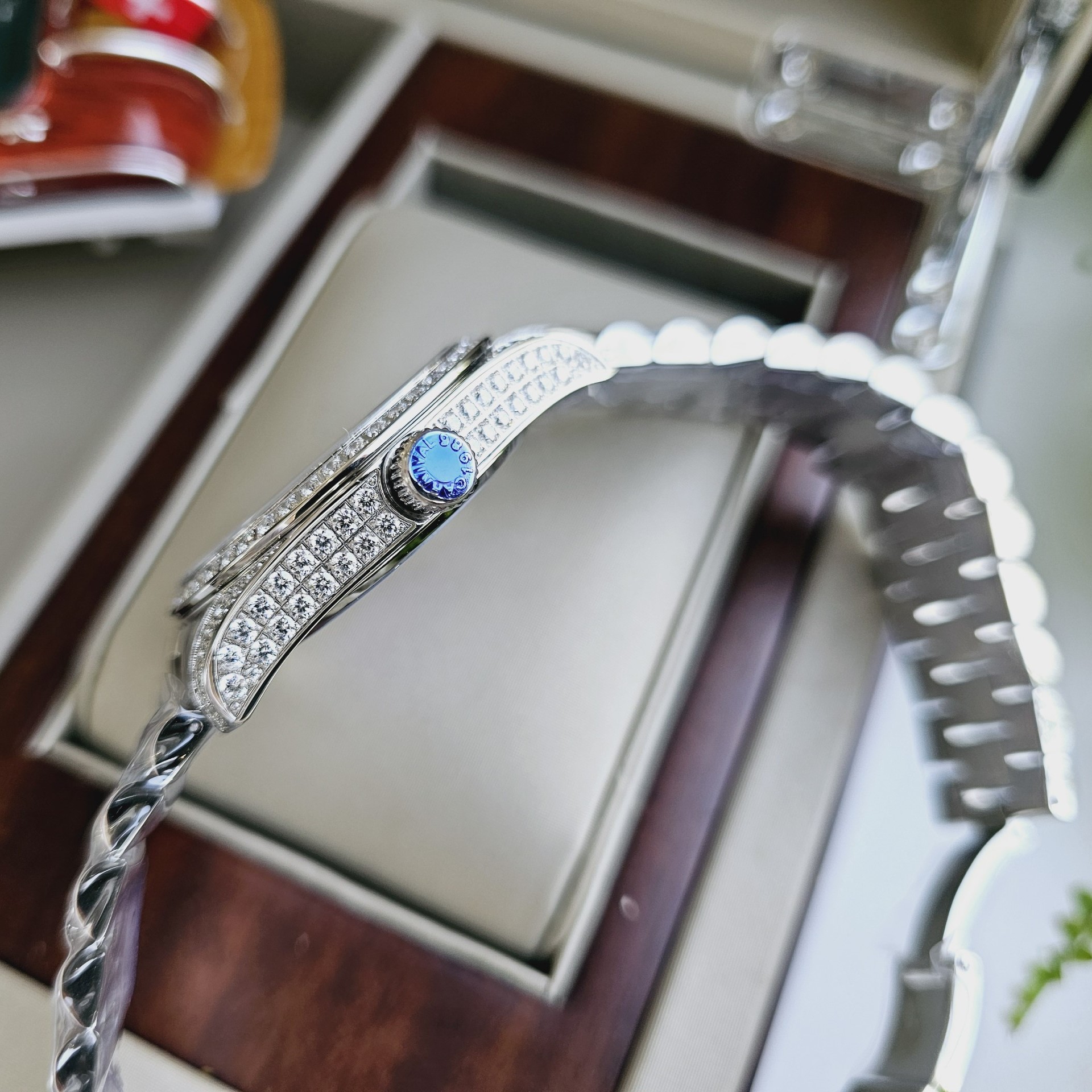 Đồng Hồ Carnival Automatic 8907G-VT-X