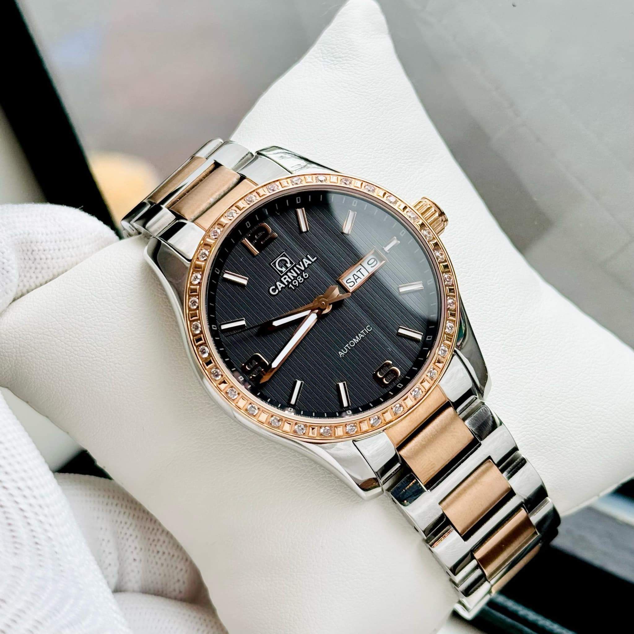 Đồng Hồ Carnival Automaticl 8685G-VH-D