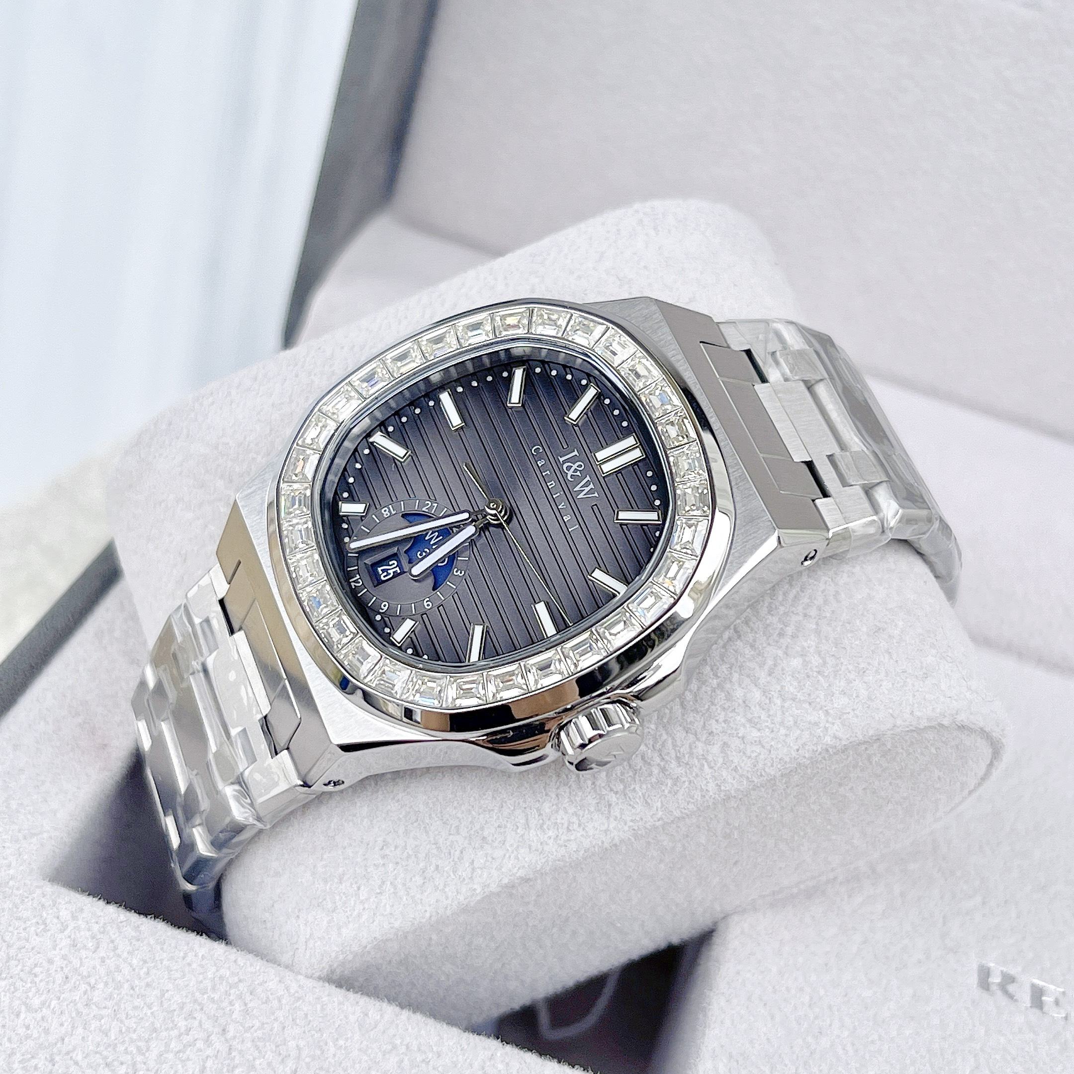 Đồng Hồ Carnival I&amp;W 735G1